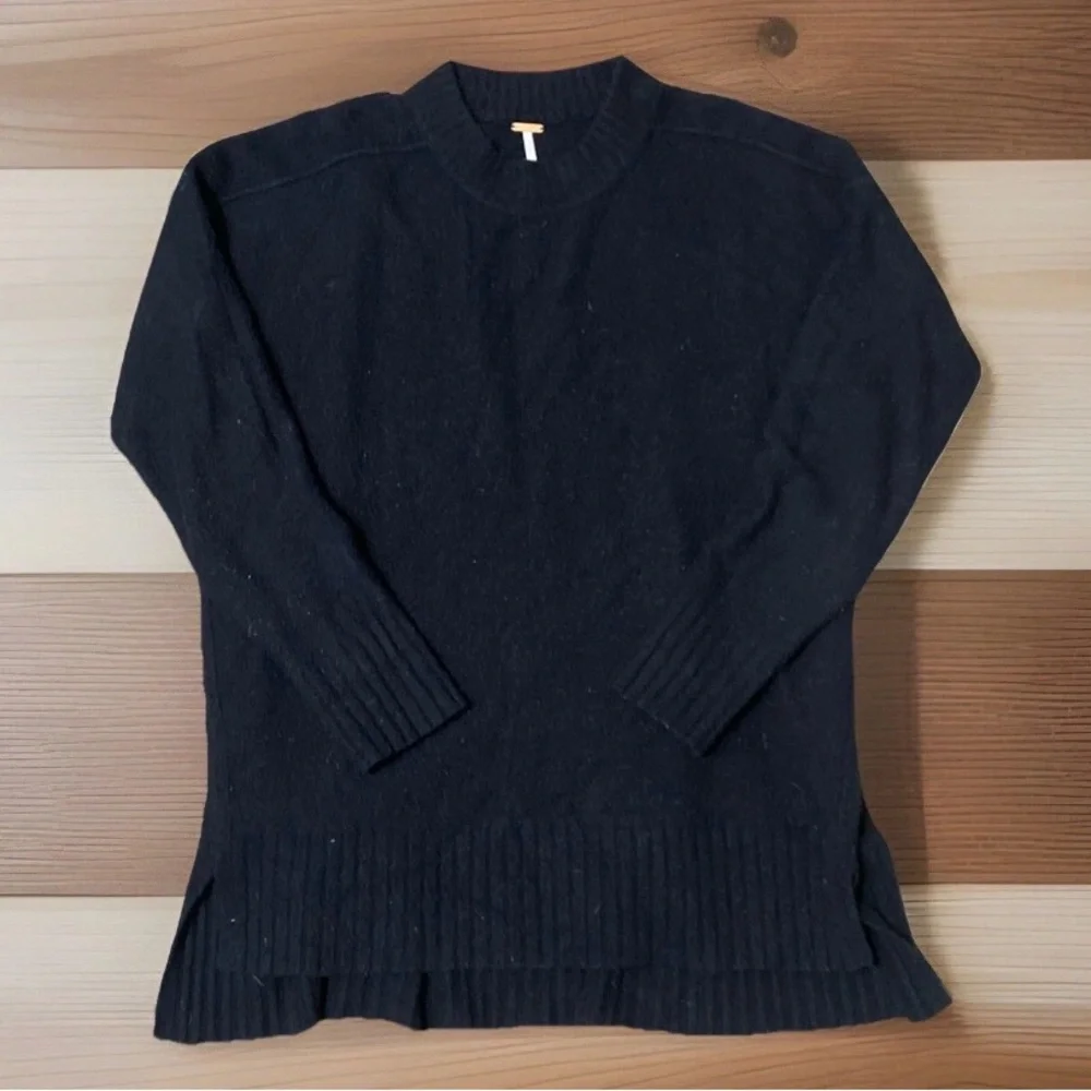 Free People Black Oversized Wool Blend Sweater Size S - Picture 6 of 6
